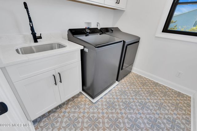 109 Eisenhower Avenue, Ortley Beach, NJ 08751