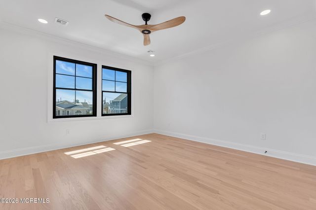 109 Eisenhower Avenue, Ortley Beach, NJ 08751