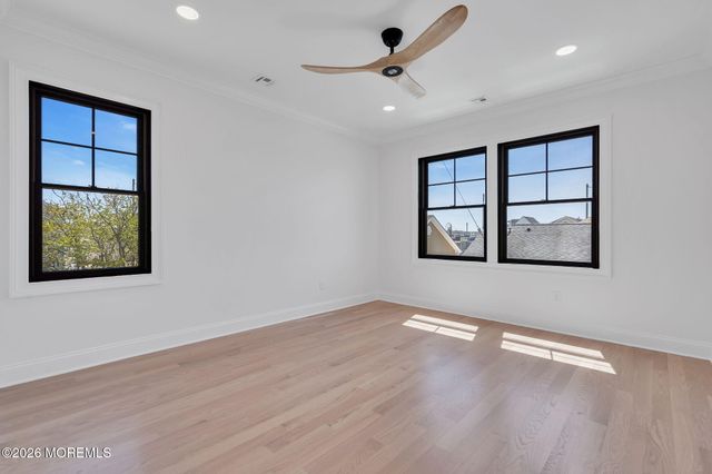 109 Eisenhower Avenue, Ortley Beach, NJ 08751