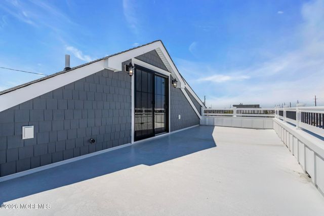 109 Eisenhower Avenue, Ortley Beach, NJ 08751