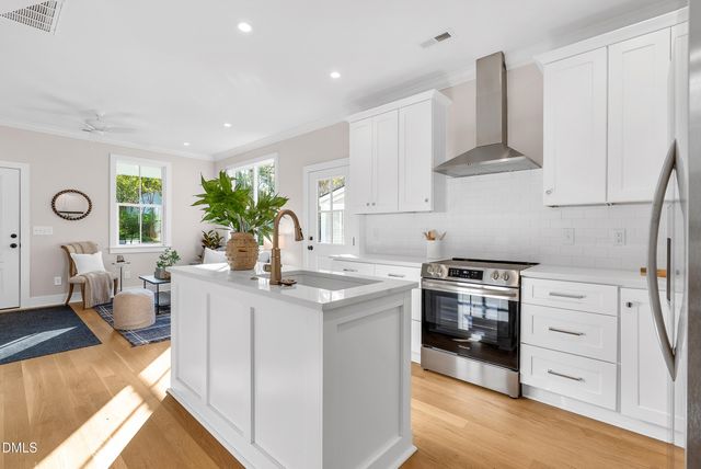 402 Chamberlin Avenue C, Durham, NC 27704