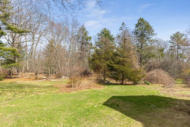 925 Washington, Abington, MA 02351