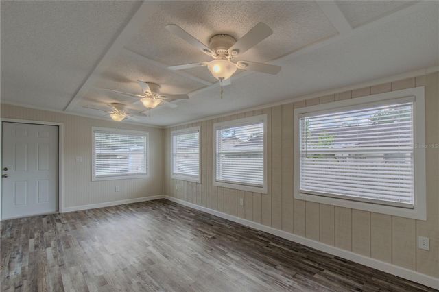 24024 DEER ROAD, Astor, FL 32102