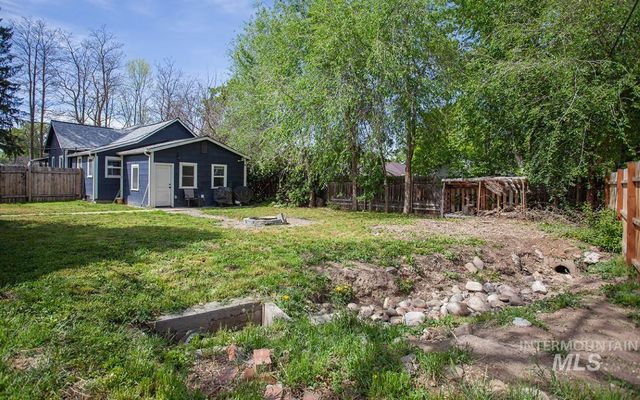 4800 W Franklin Rd, Boise, ID 83705