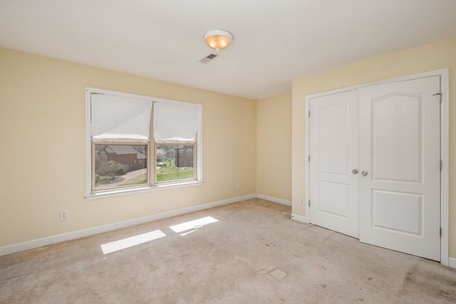 300 Dani Ct, Mount Juliet, TN 37122