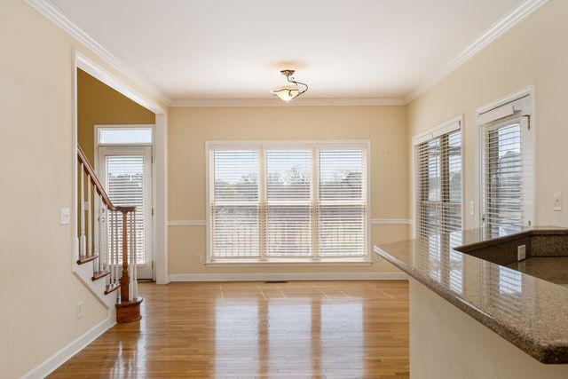 300 Dani Ct, Mount Juliet, TN 37122