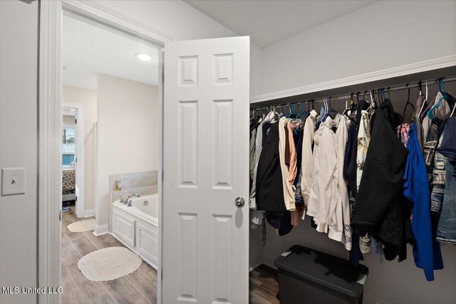 109 Brunswick Cove, 109, Canton, MS 39046