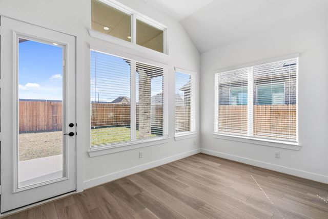 2414 Garden Arbor, Tomball, TX 77375