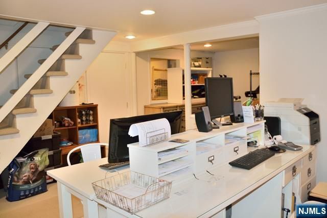 21 N Crest Drive, Cresskill, NJ 07626