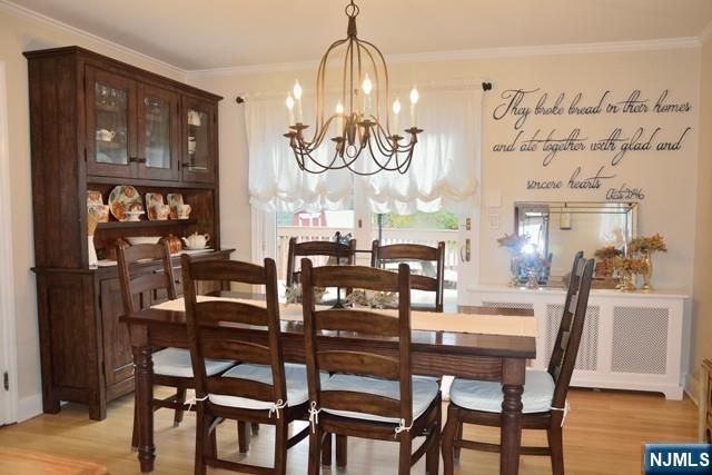 21 N Crest Drive, Cresskill, NJ 07626