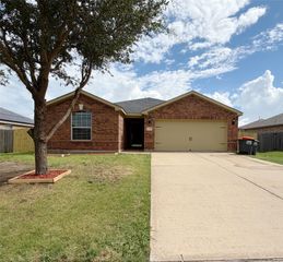 225 Meadow Ridge Drive, Anna, TX 75409