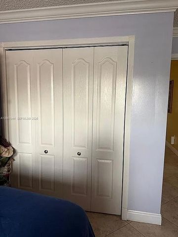 10070 SW 2nd Street, Miami, FL 33174