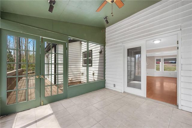 5271 Fox Path, Stone Mountain, GA 30088