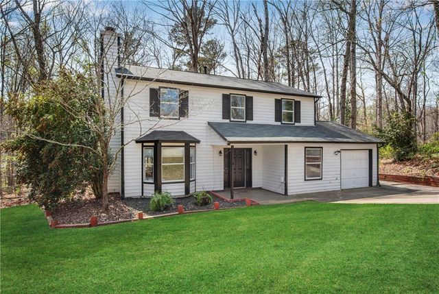 5271 Fox Path, Stone Mountain, GA 30088