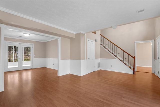 5271 Fox Path, Stone Mountain, GA 30088