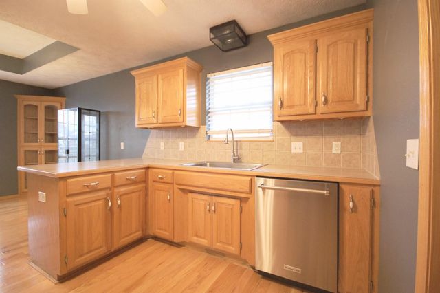 704 Colby Street, Willard, MO 65781