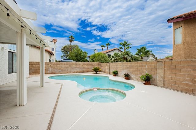 3040 Waterview Drive, Las Vegas, NV 89117