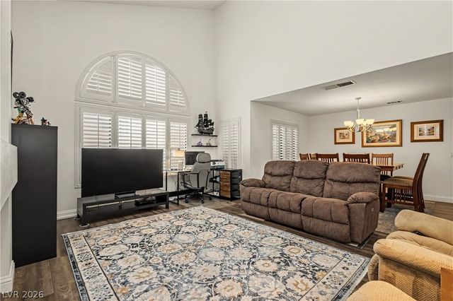 3040 Waterview Drive, Las Vegas, NV 89117