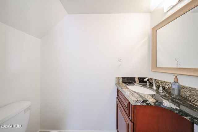 801 E NORTH Lane 1, Phoenix, AZ 85020
