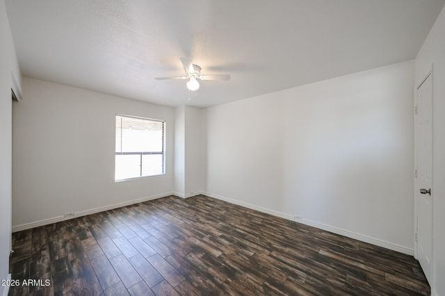 801 E NORTH Lane 1, Phoenix, AZ 85020