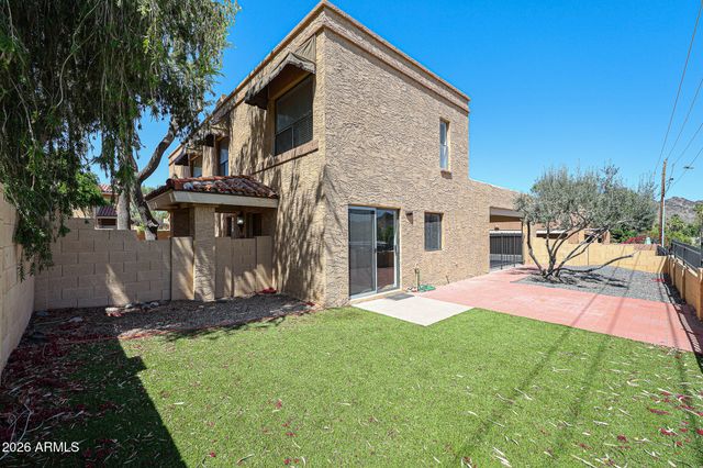 801 E NORTH Lane 1, Phoenix, AZ 85020