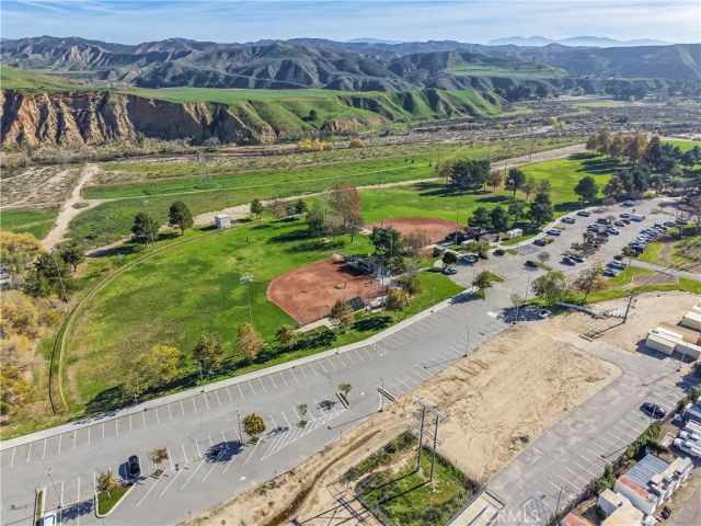 29632 Teasedale Place, Castaic, CA 91384