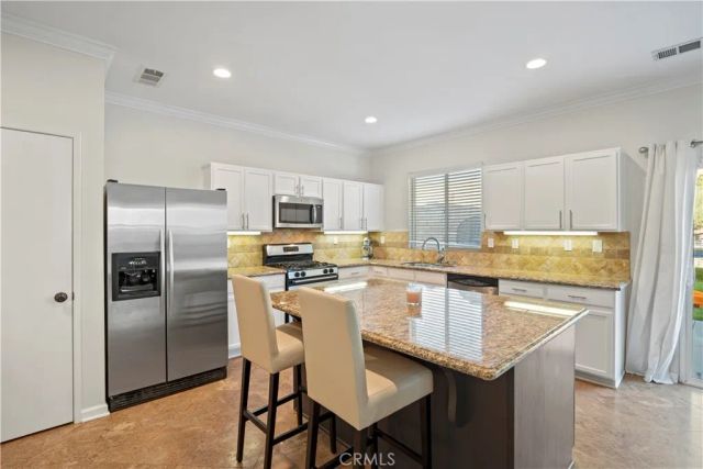 29632 Teasedale Place, Castaic, CA 91384