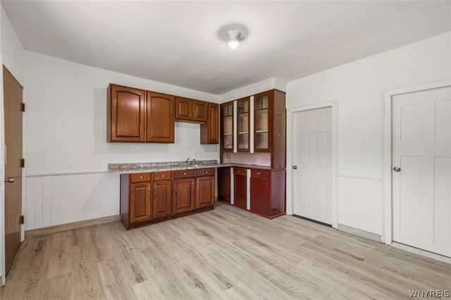 214 Shumway Street, Buffalo, NY 14212