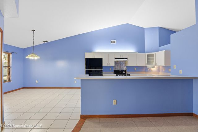 1031 Peacock Avenue NE, Palm Bay, FL 32907