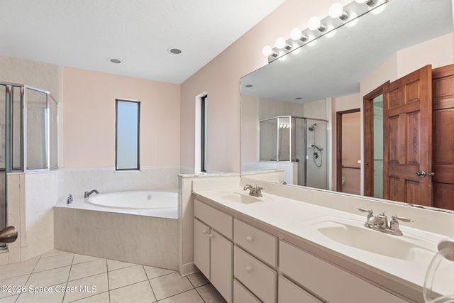 1031 Peacock Avenue NE, Palm Bay, FL 32907