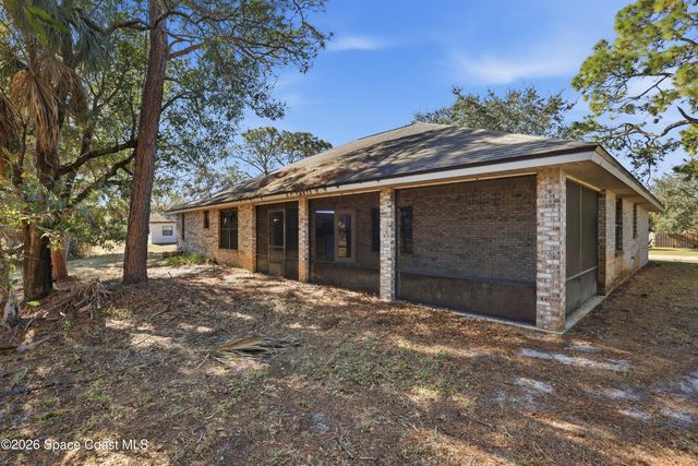 1031 Peacock Avenue NE, Palm Bay, FL 32907