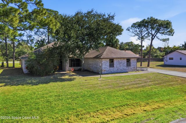 1031 Peacock Avenue NE, Palm Bay, FL 32907