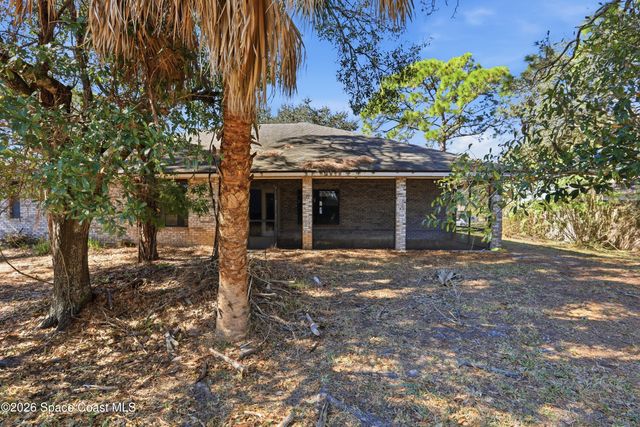 1031 Peacock Avenue NE, Palm Bay, FL 32907