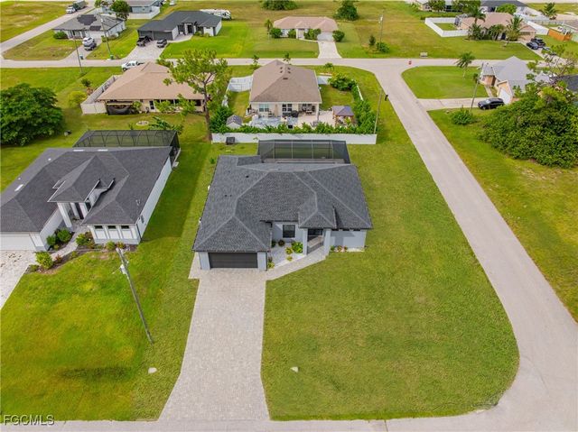 1719 NW 15th ST, Cape Coral, FL 33993