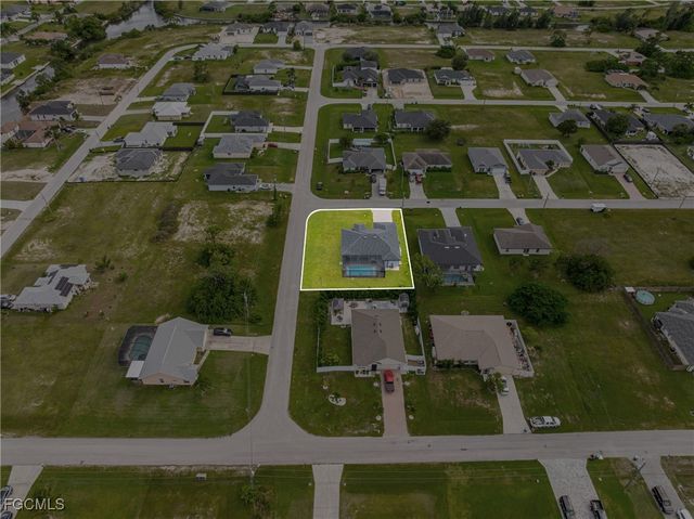 1719 NW 15th ST, Cape Coral, FL 33993