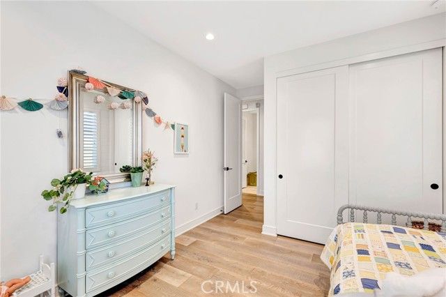 100 Della, Irvine, CA 92602