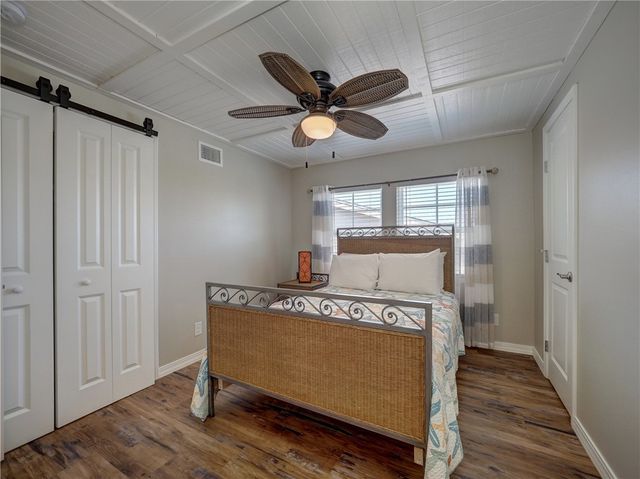 614 Harper St, Port Aransas, TX 78373