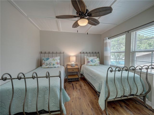 614 Harper St, Port Aransas, TX 78373