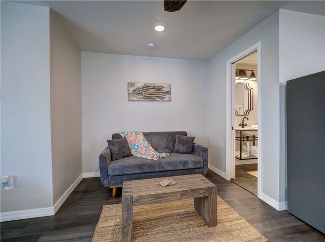 614 Harper St, Port Aransas, TX 78373