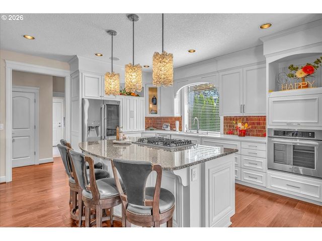 1410 Se COLUMBIA CREST Ct, Vancouver, WA 98664