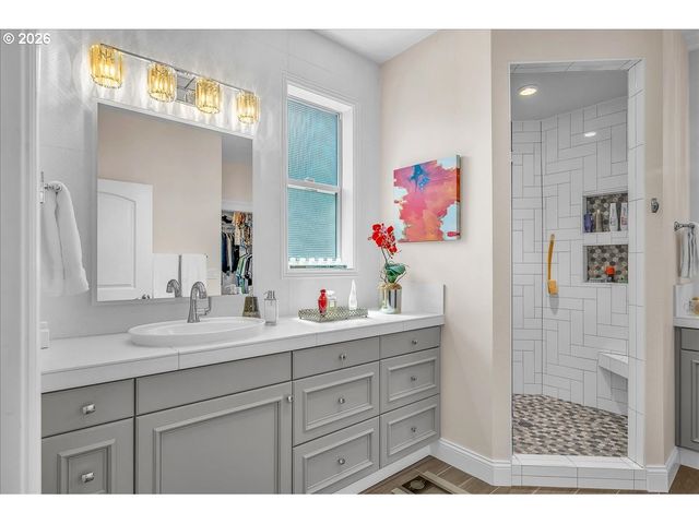 1410 Se COLUMBIA CREST Ct, Vancouver, WA 98664