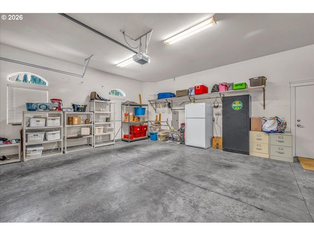 1410 Se COLUMBIA CREST Ct, Vancouver, WA 98664