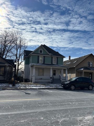 2229 12th Street E, Davenport, IA 52803