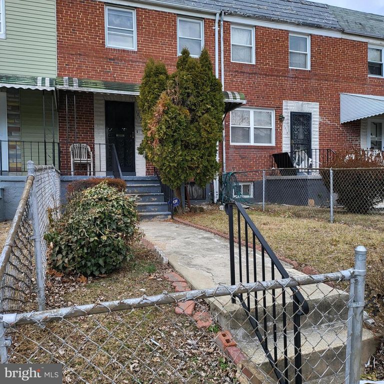 1212 N AUGUSTA AVE, Baltimore, MD 21229