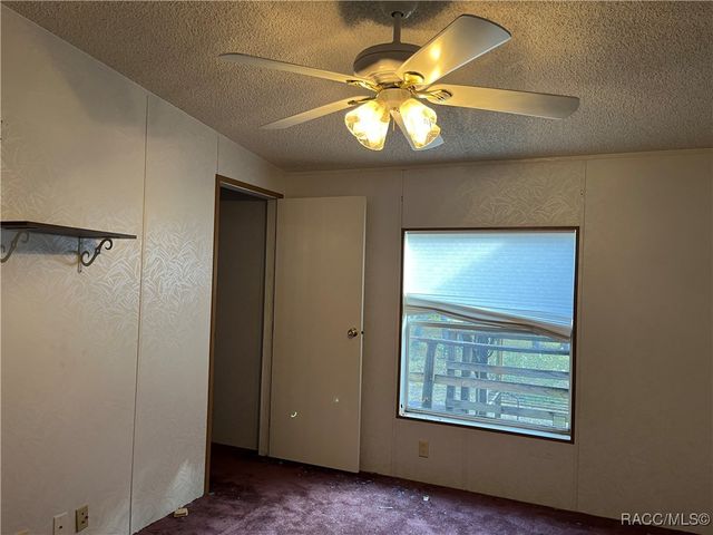 6178 S Gross Avenue, Homosassa, FL 34446