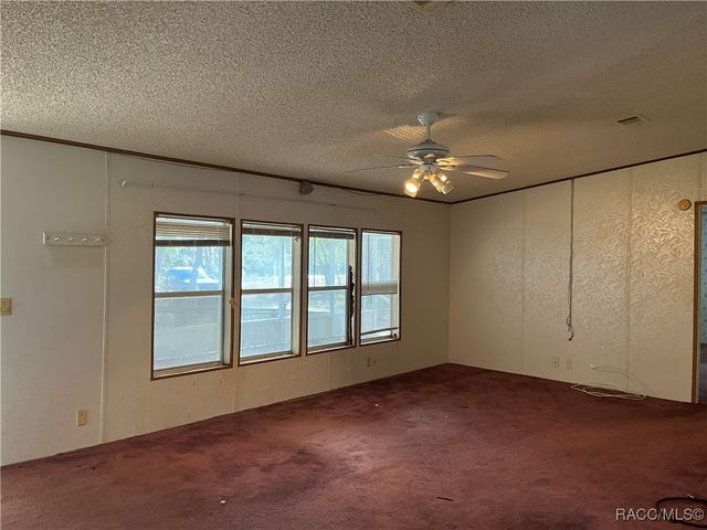 6178 S Gross Avenue, Homosassa, FL 34446