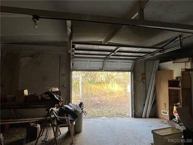 6178 S Gross Avenue, Homosassa, FL 34446