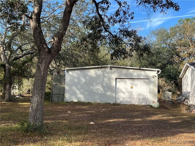 6178 S Gross Avenue, Homosassa, FL 34446