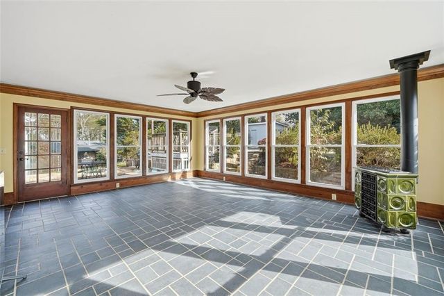 205 Hart Circle, Dallas, GA 30132