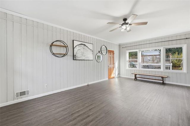 205 Hart Circle, Dallas, GA 30132